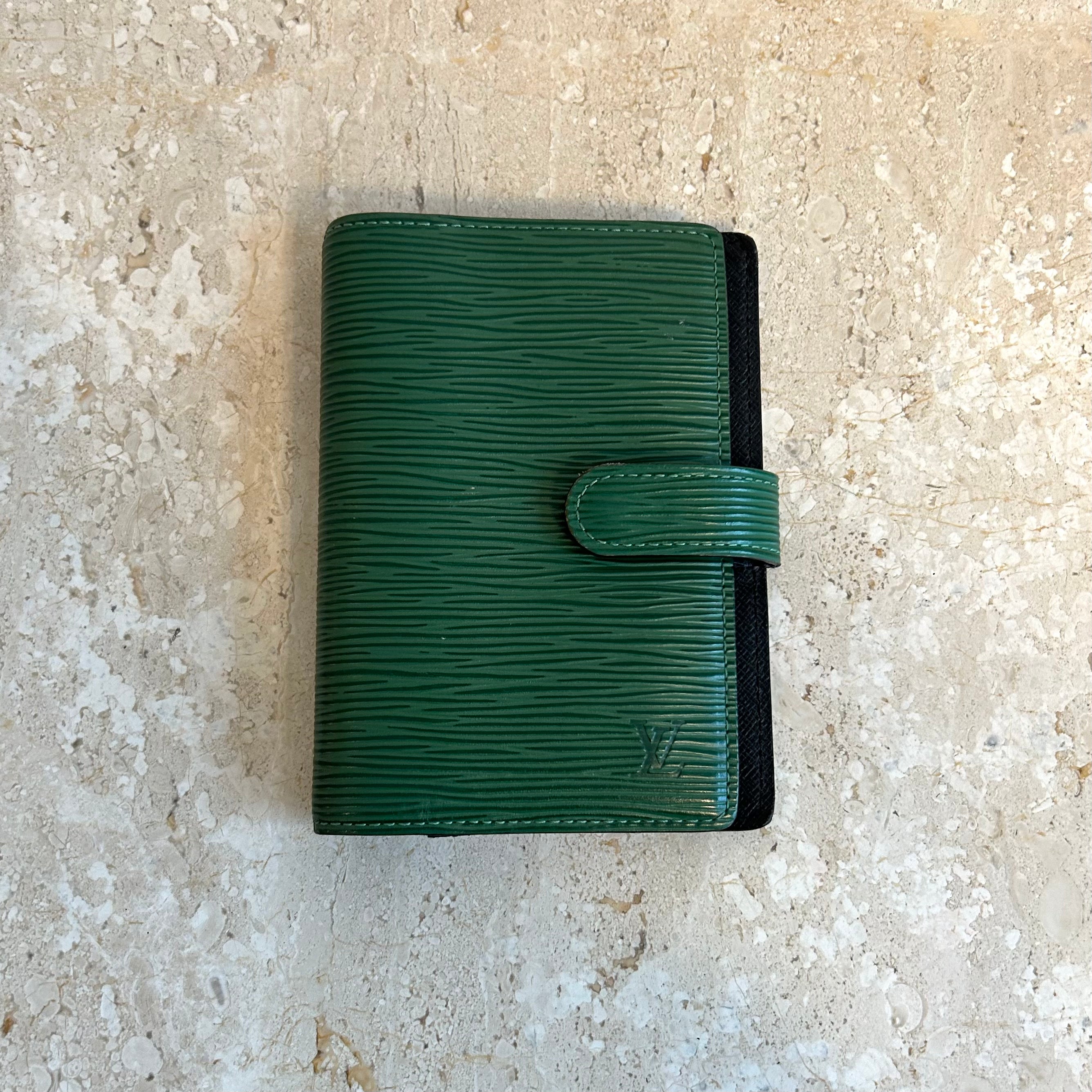 Louis Vuitton vintage green epi leather agenda notebook wallet