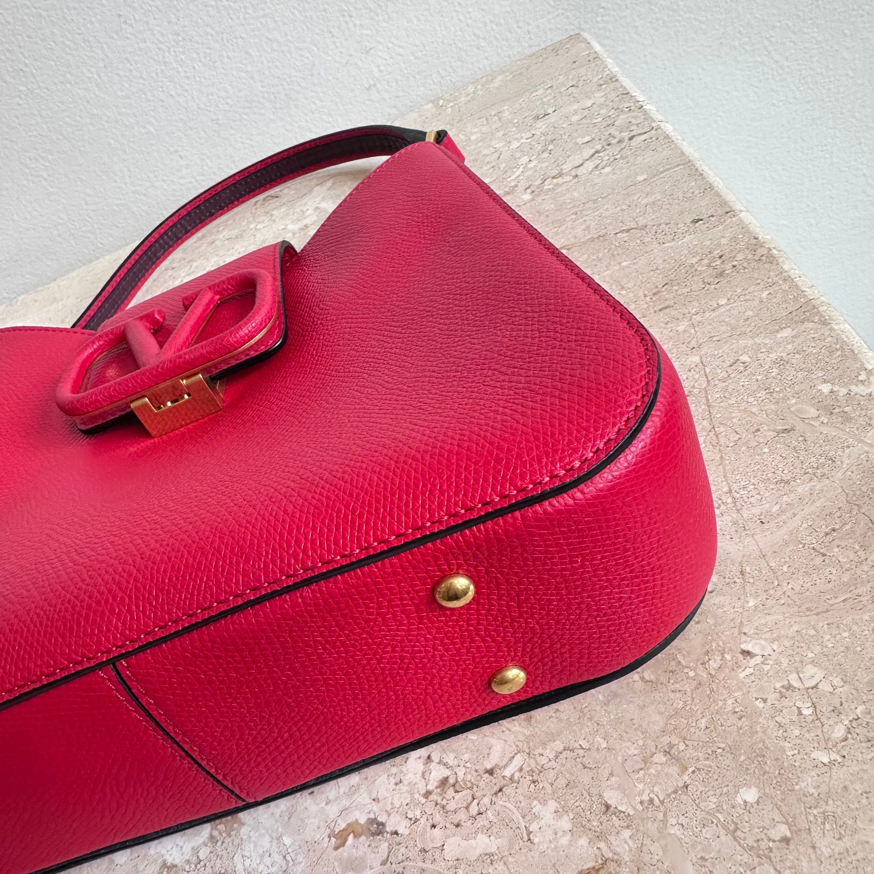 Pre-Owned VALENTINO Red VSling Hobo Bag