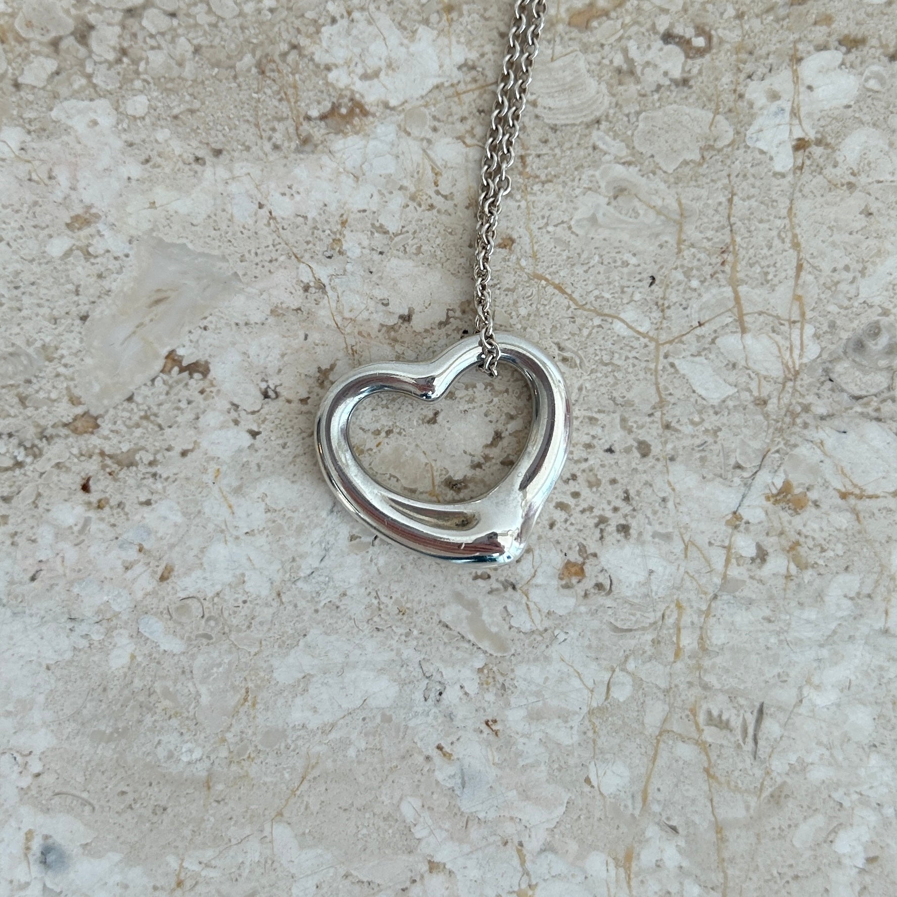 Pre-Owned TIFFANY & CO. Open Heart Necklace