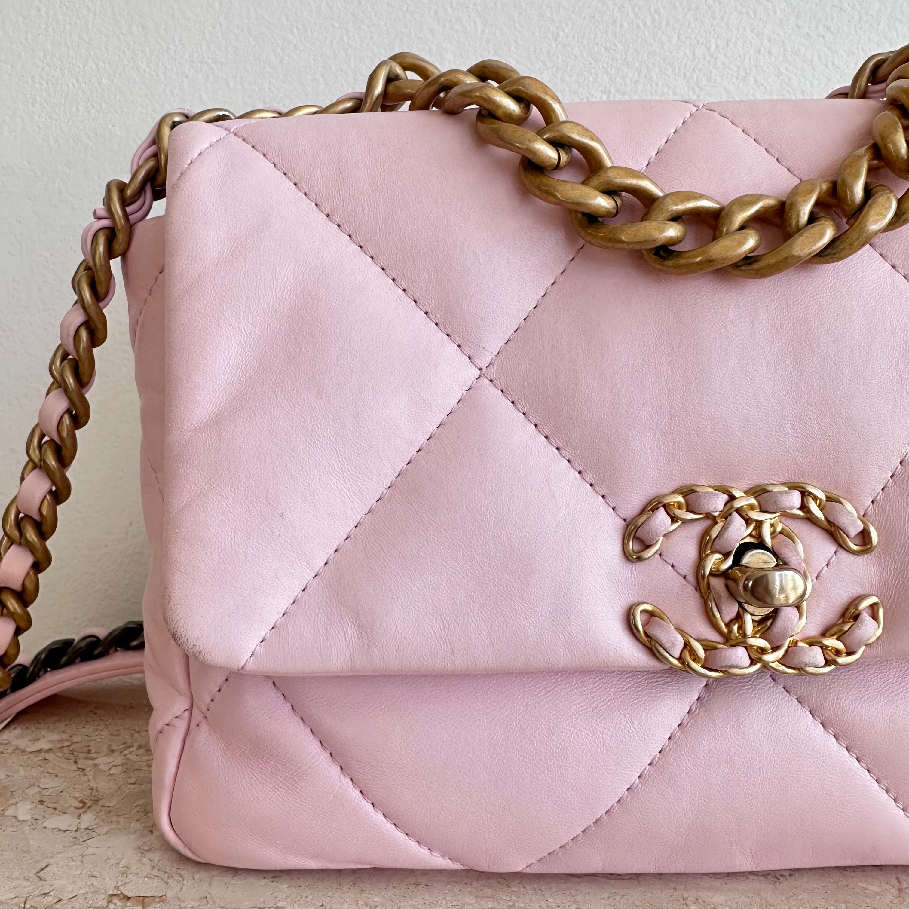 Pre-Owned CHANEL™ 19 Pink Lambskin Handbag