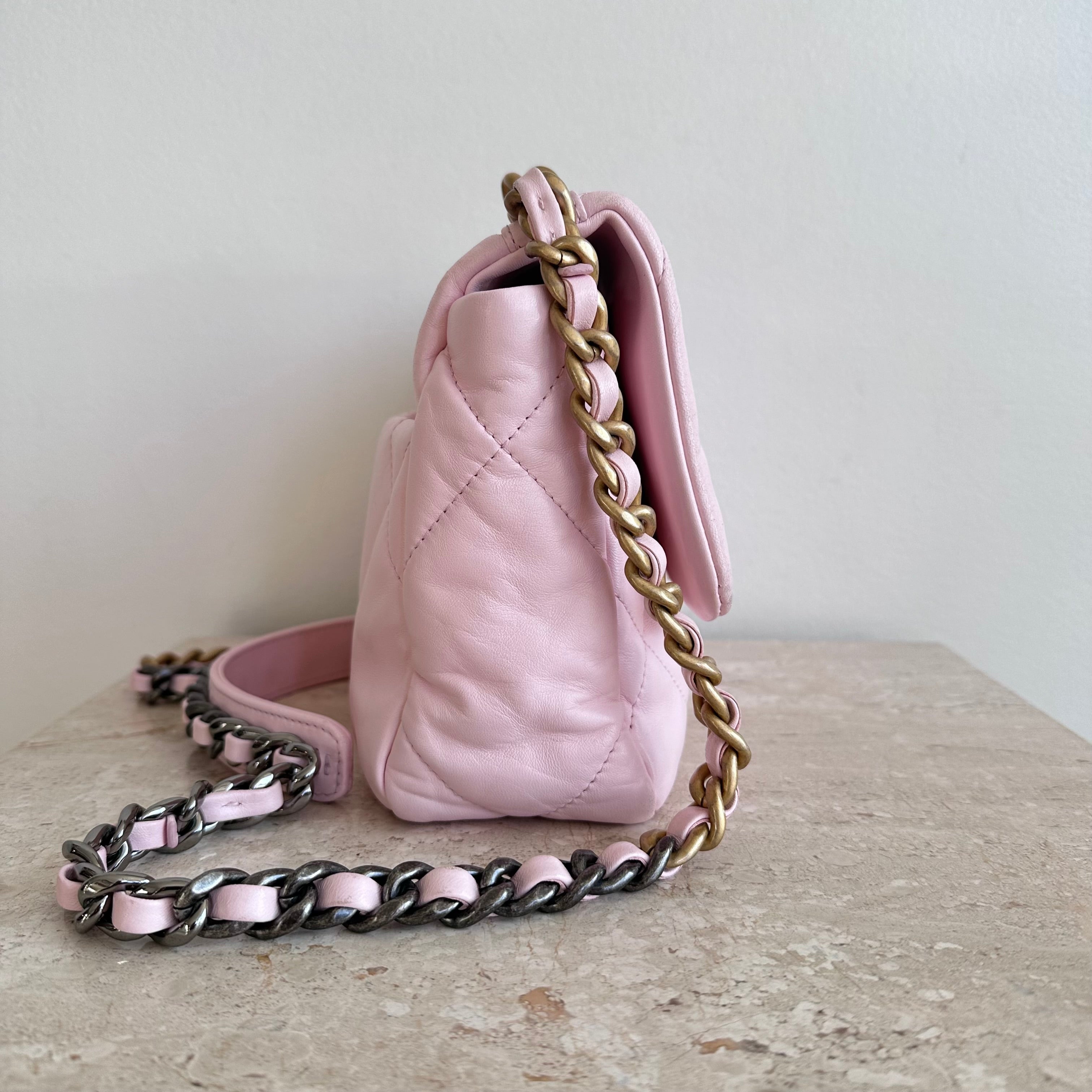 Pre-Owned CHANEL™ 19 Pink Lambskin Handbag