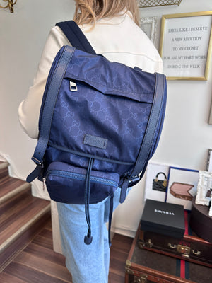 Pre-Owned GUCCI Navy Nylon Backpack
