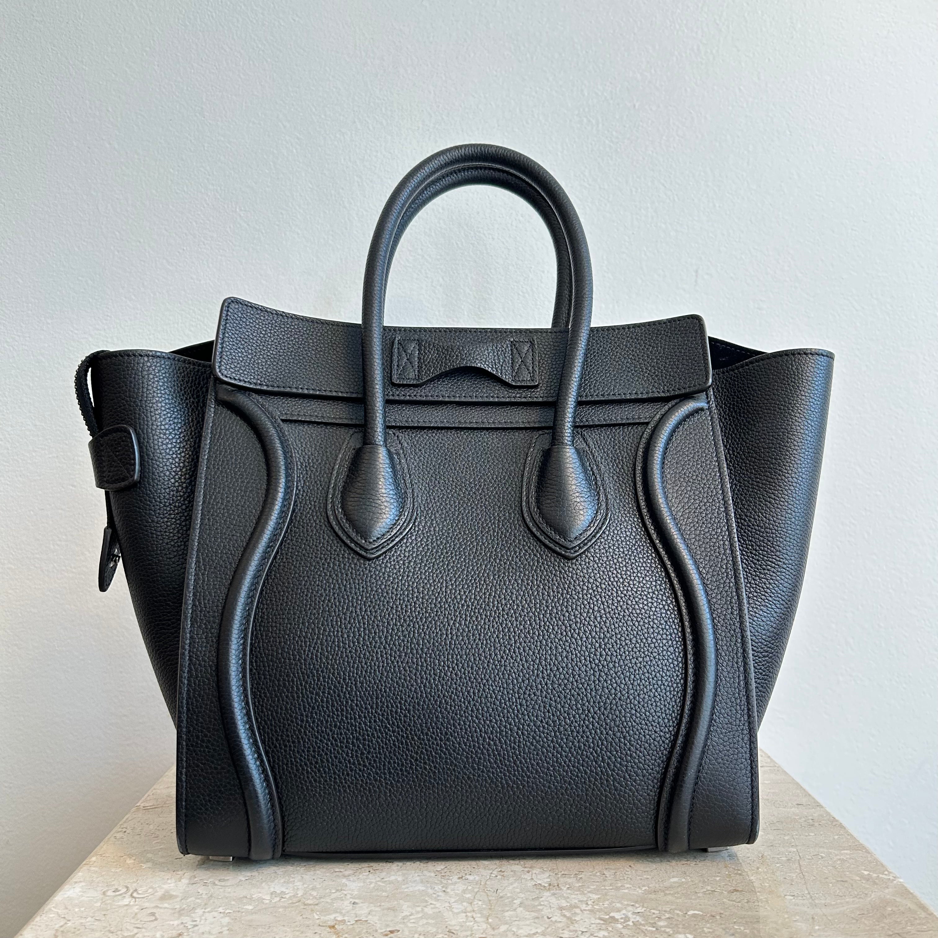 Pre-Owned CELINE Black Leather Drummed Calfskin Micro Luggage