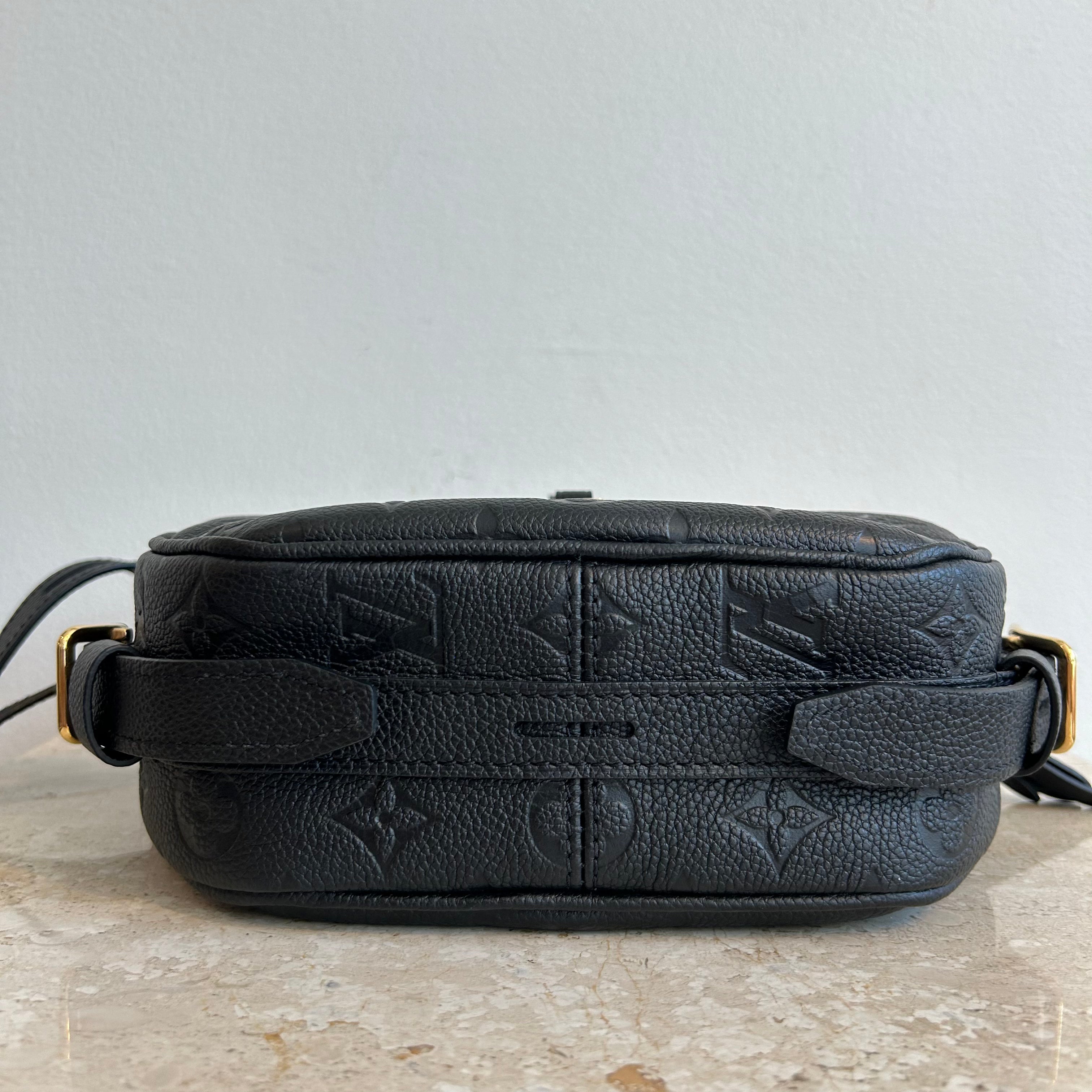 Pre-Owned LOUIS VUITTON Black Empreinte Boîte Chapeau Souple MM Bag