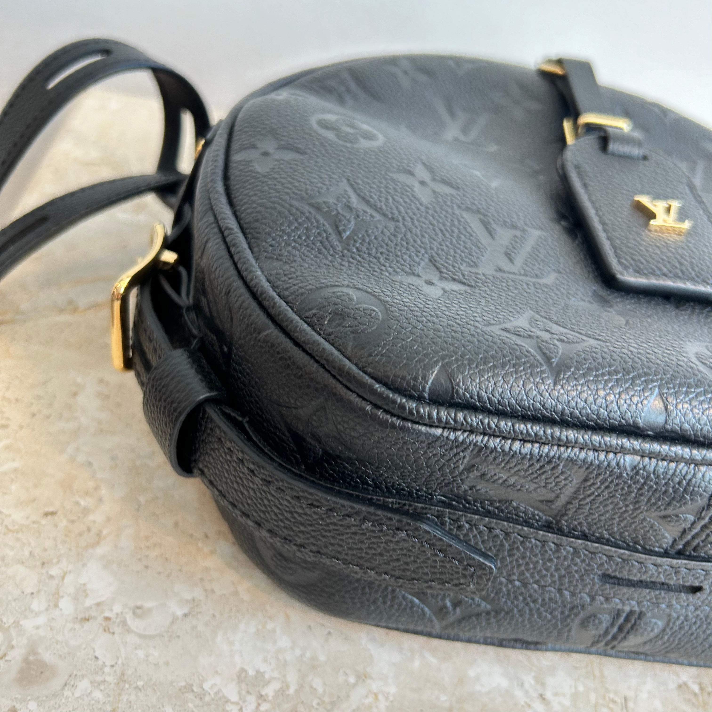 Pre-Owned LOUIS VUITTON Black Empreinte Boîte Chapeau Souple MM Bag