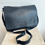 Pre-Owned GUCCI Soho Leather Messenger Bag Black