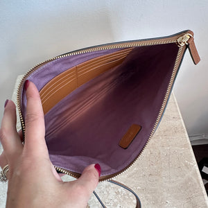 Pre-Owned VERSACE La Medusa Brown Leather Clutch/Wristlet