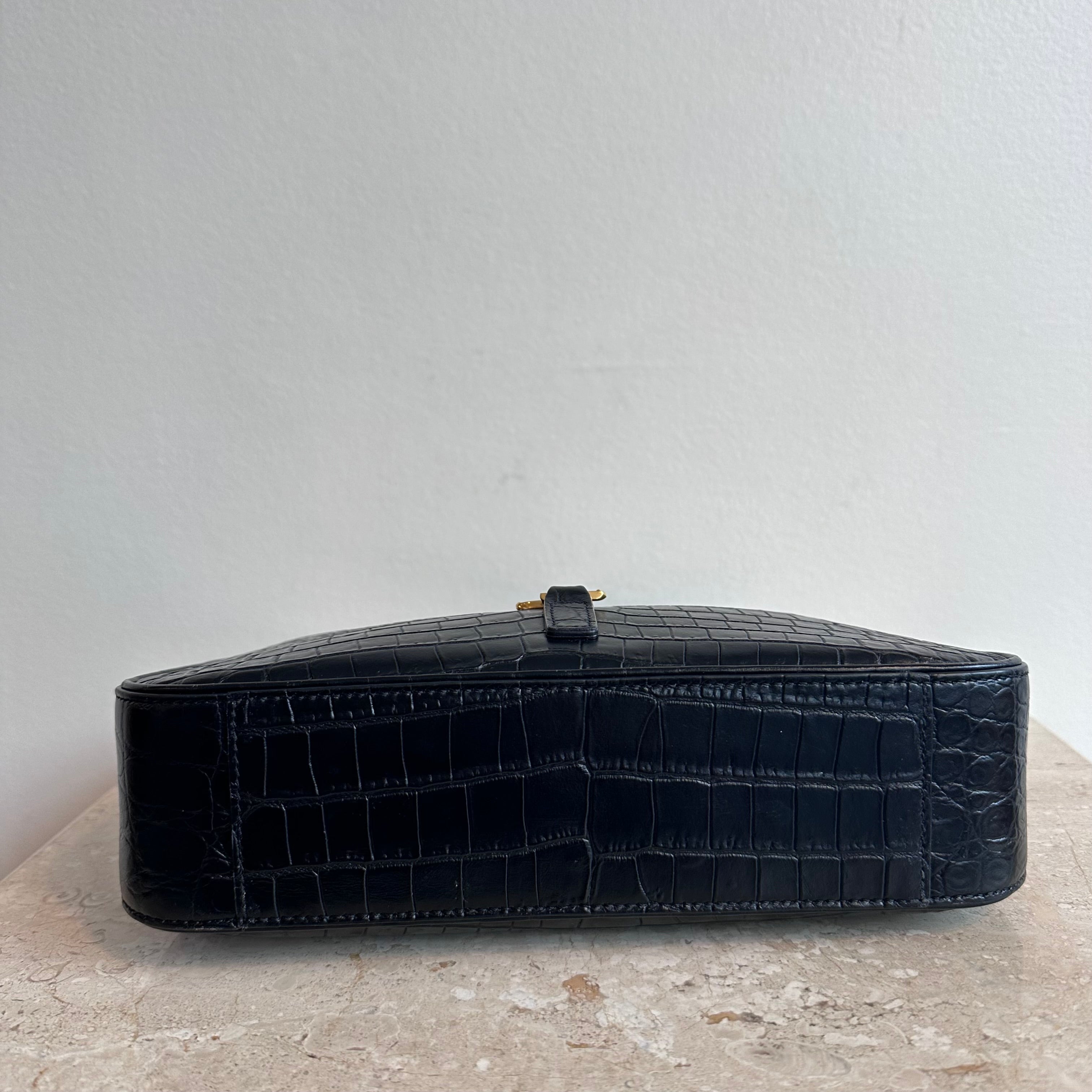 Pre-Owned SAINT LAURENT LE 5 Á Crocodile Embossed Black Leather