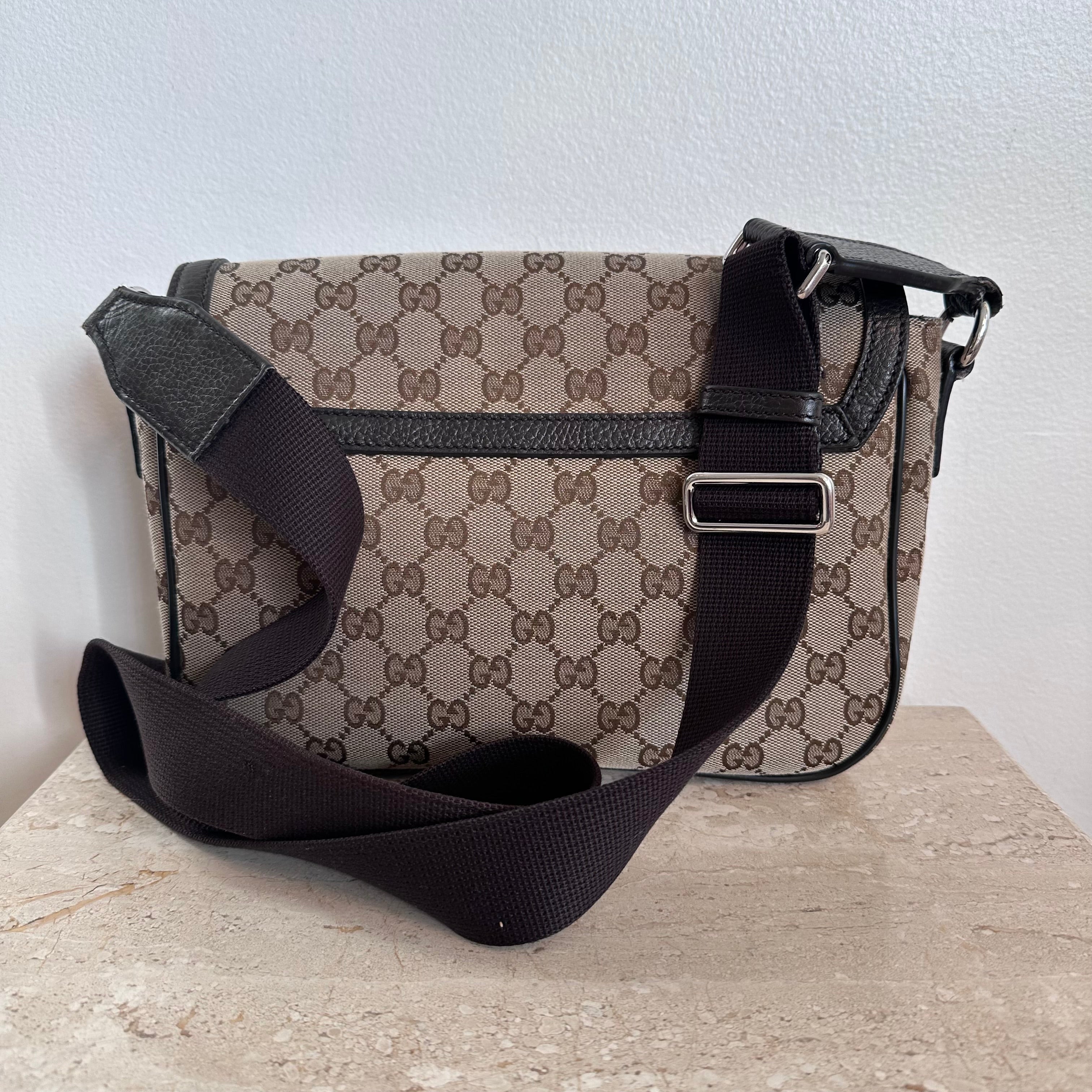 Pre-Owned GUCCI GG Monogram Flap Messenger Bag