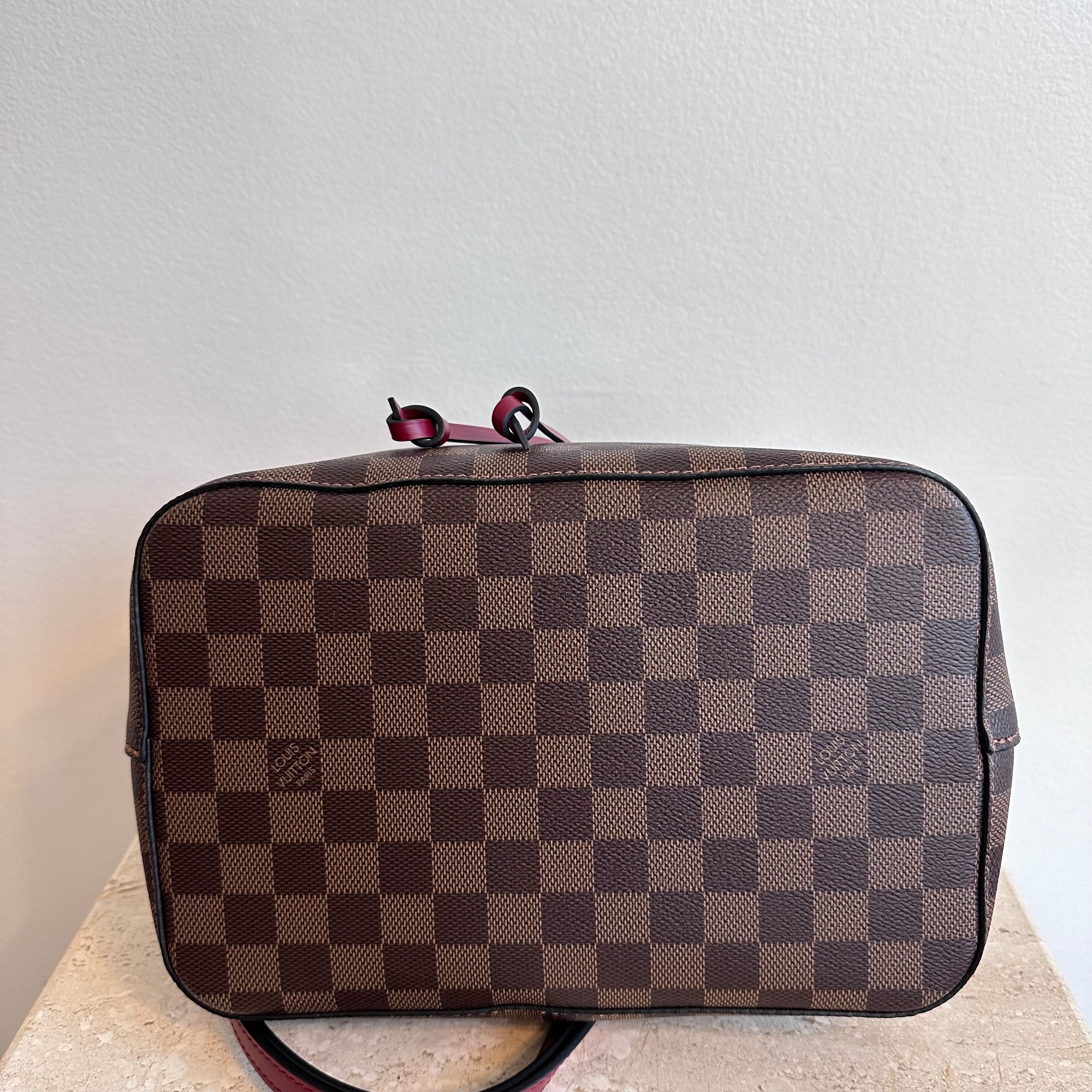 Pre-Owned LOUIS VUITTON  Damier Ebene Poppy Néo Noé