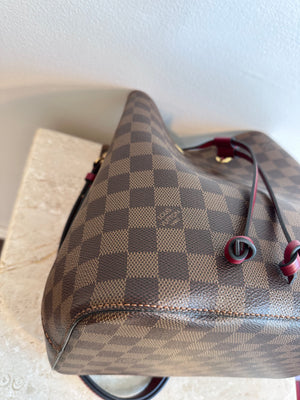 Pre-Owned LOUIS VUITTON  Damier Ebene Poppy Néo Noé