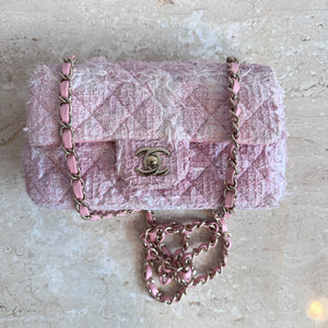 Pre-Owned CHANEL™ Pink Tweed Mini Classic Flap Bag