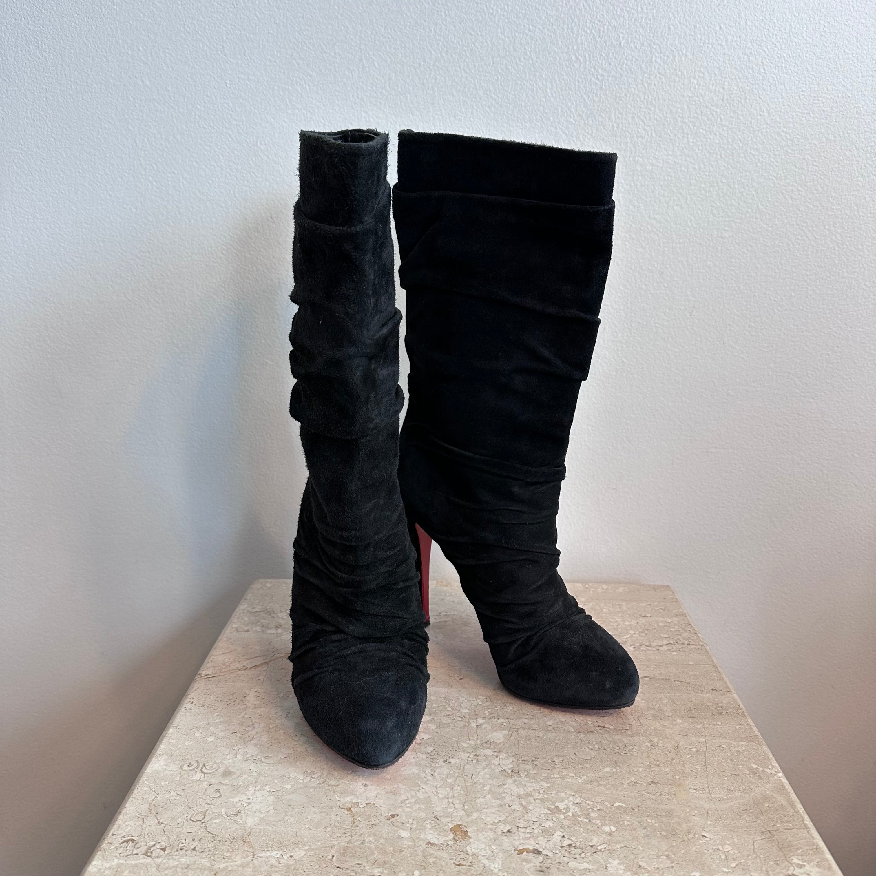 Pre-Owned CHRISTIAN LOUBOUTIN Piros 120 Suede Slouch Boot Size 39.5