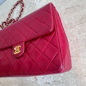 Pre-Owned CHANEL™ Red Lambskin Small Square Flap Bag