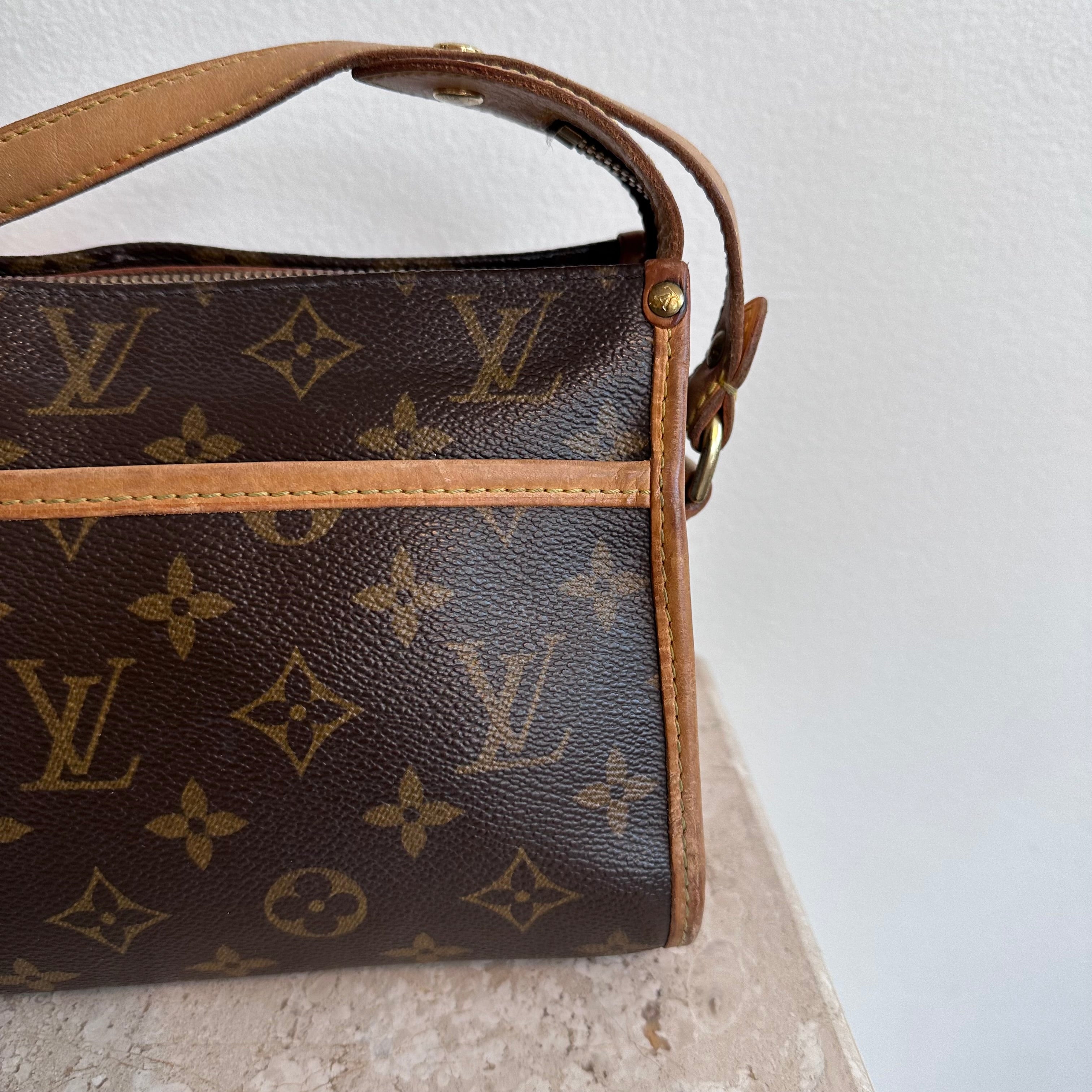 Vintage Louis Vuitton Classic Monogram Speedy 30 Bag II  Recess
