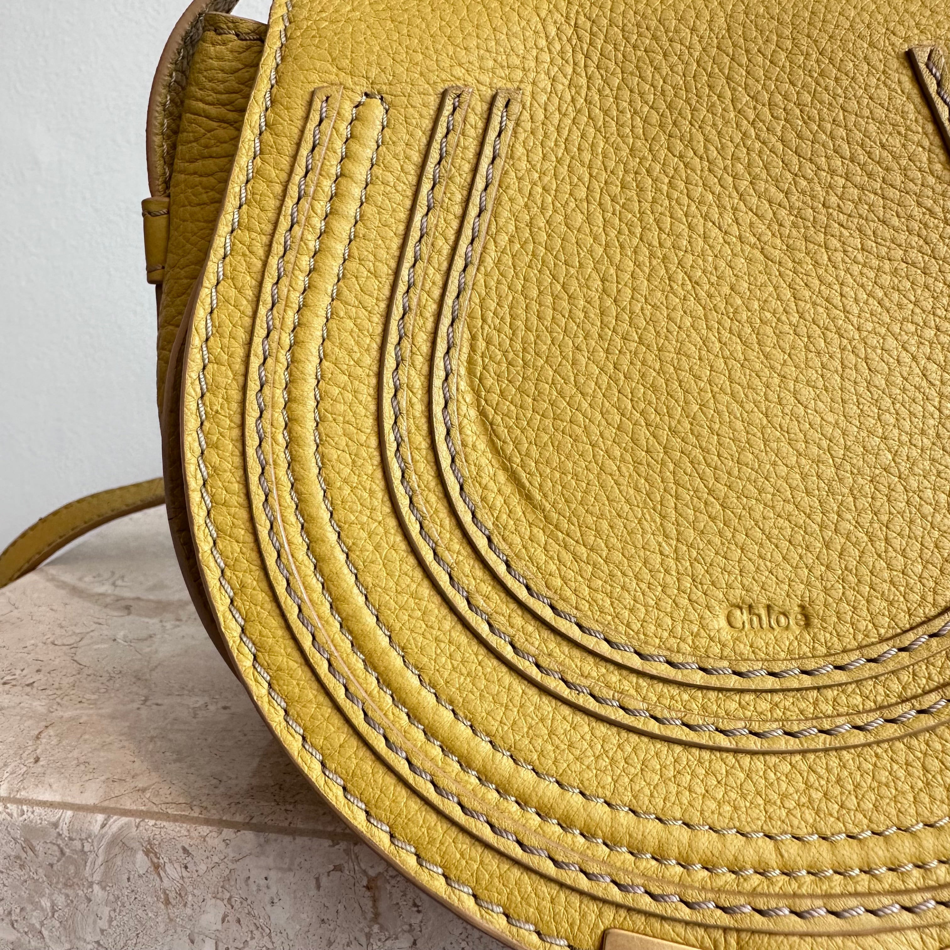 Pre-Owned CHLOE Yellow Marcie Small Saddle Crossbody