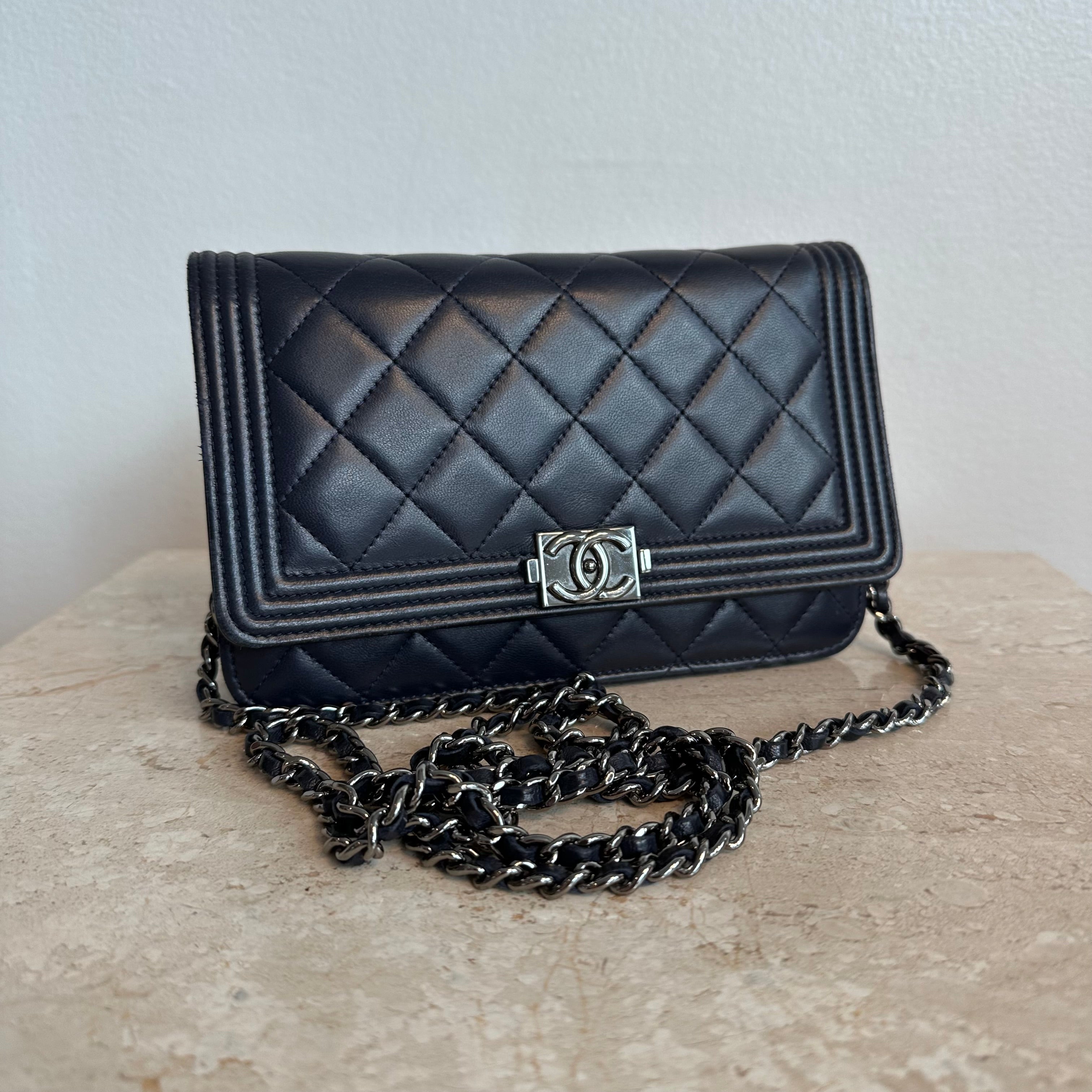 Pre-Owned CHANEL™ Navy Blue Quilted Boy Wallet on Chain