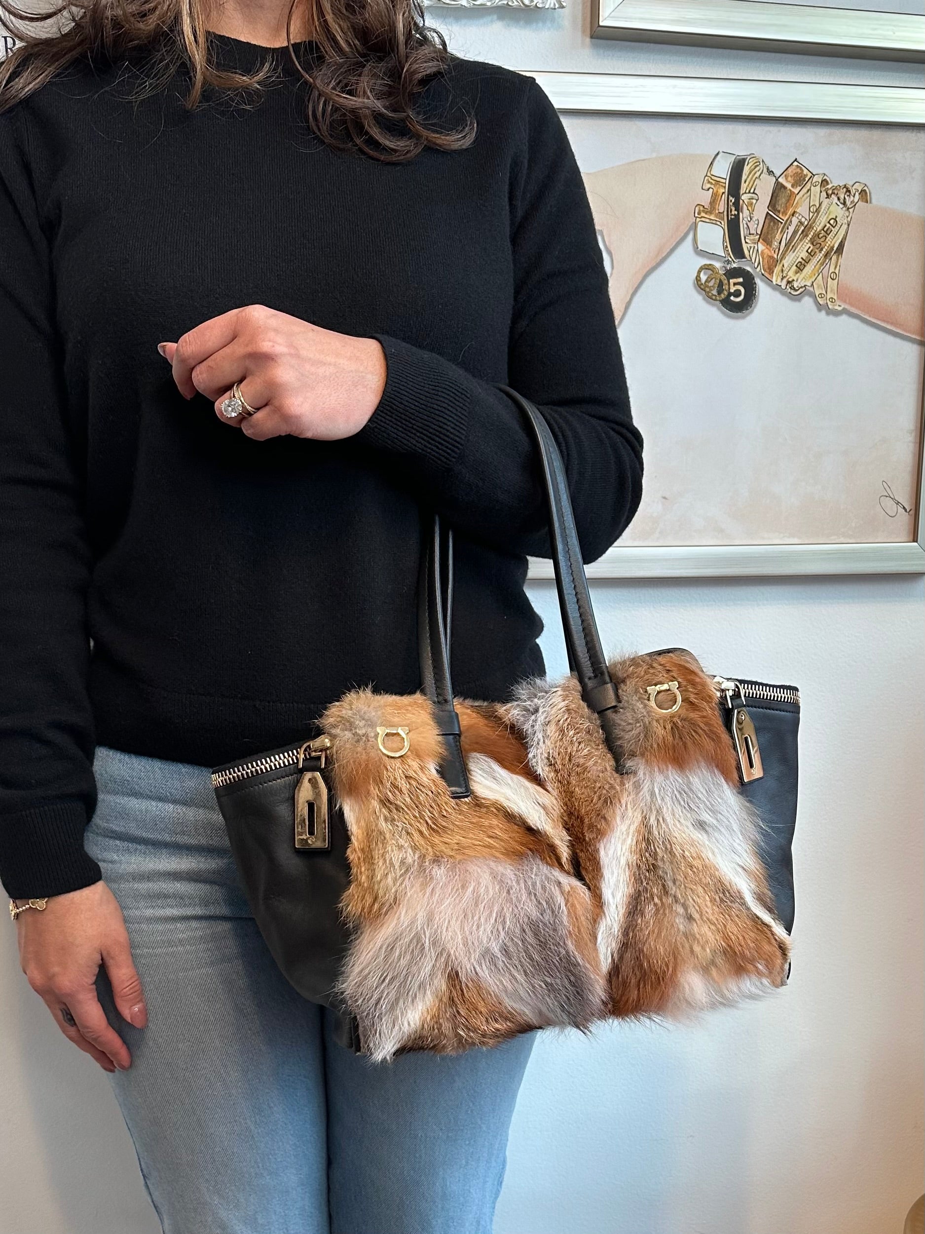 Pre-Owned SALVATORE FERRAGAMO Verve Fox Fur Handbag