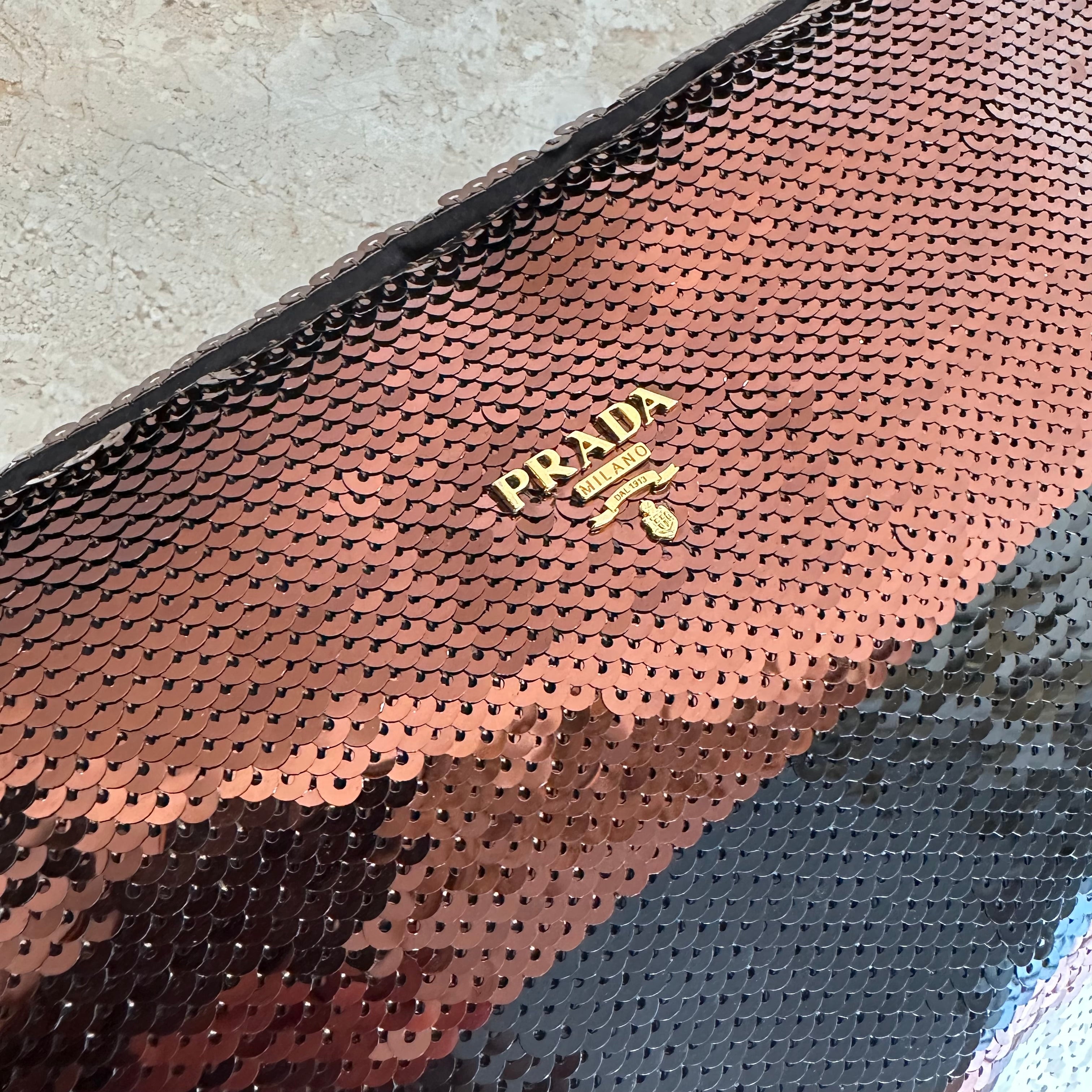 Pre-Owned PRADA Paillettes Pochette Sequin Clutch