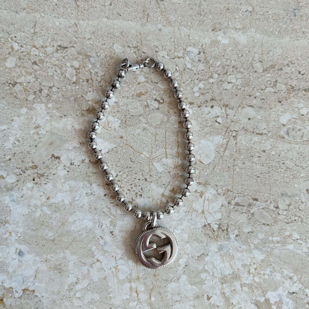 Pre-Owned GUCCI GG Silver Bracelet