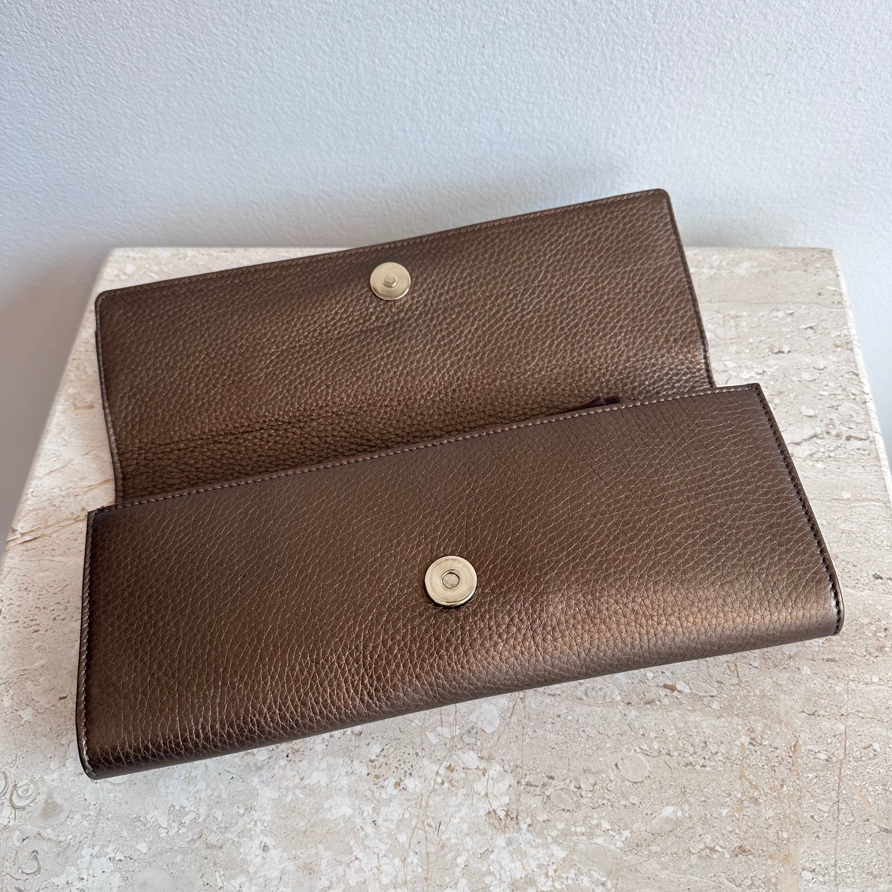 Pre-Owned GUCCI Bronze Romy Clutch