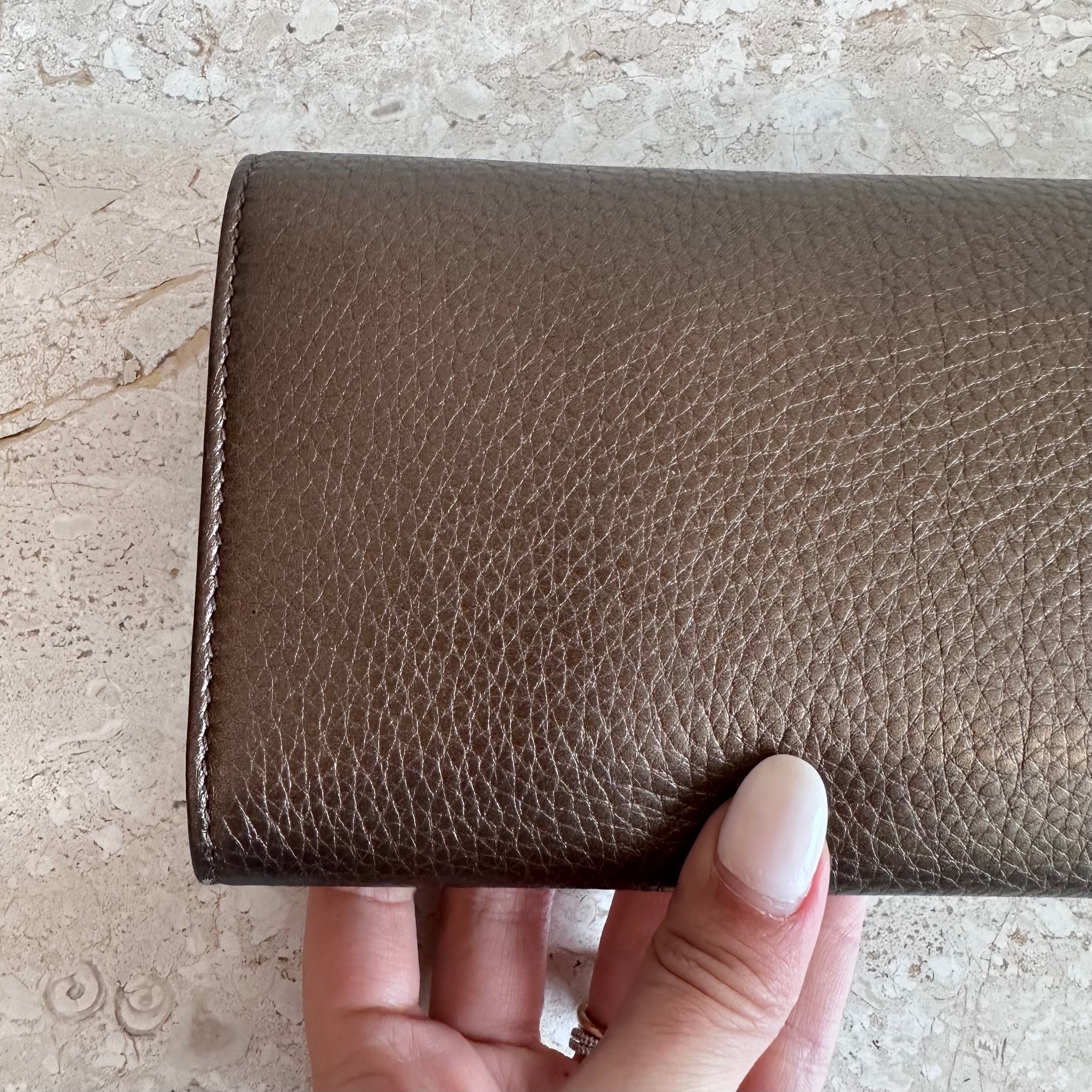 Pre-Owned GUCCI Bronze Romy Clutch