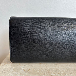 Pre-Owned GUCCI Black Leather Soho Clutch