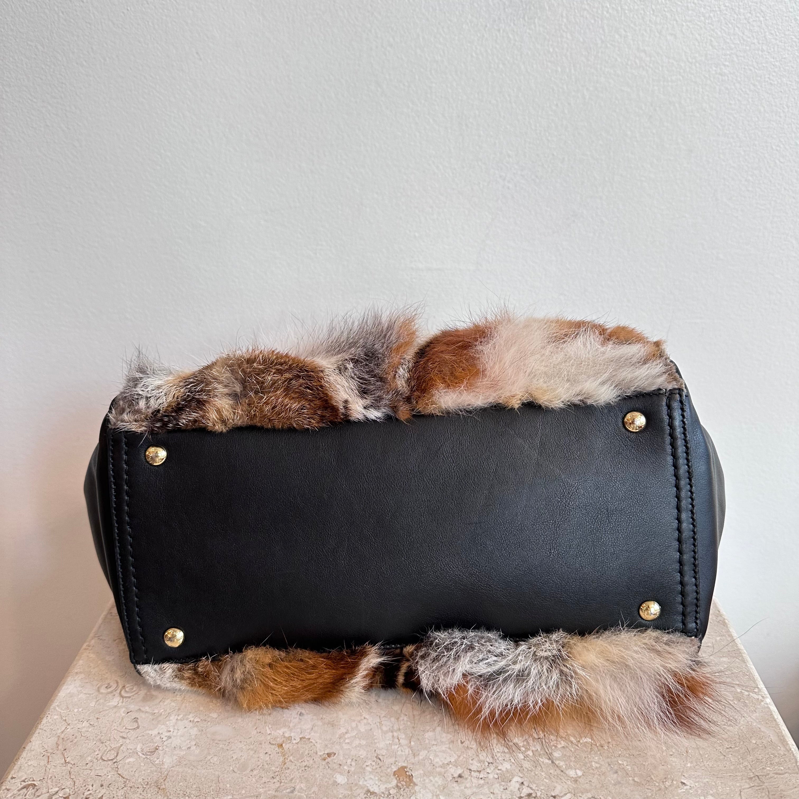 Pre-Owned SALVATORE FERRAGAMO Verve Fox Fur Handbag