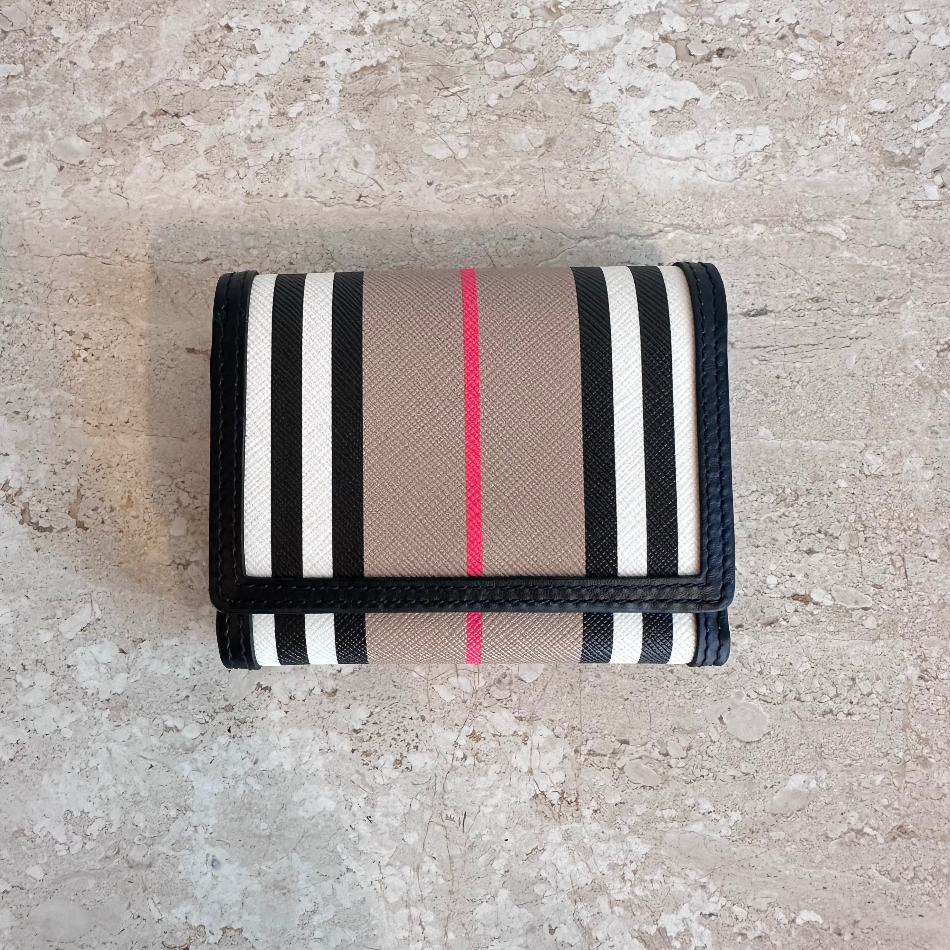 Pre-Owned BURBERRY Lancaster Stripe Black Trifold Wallet