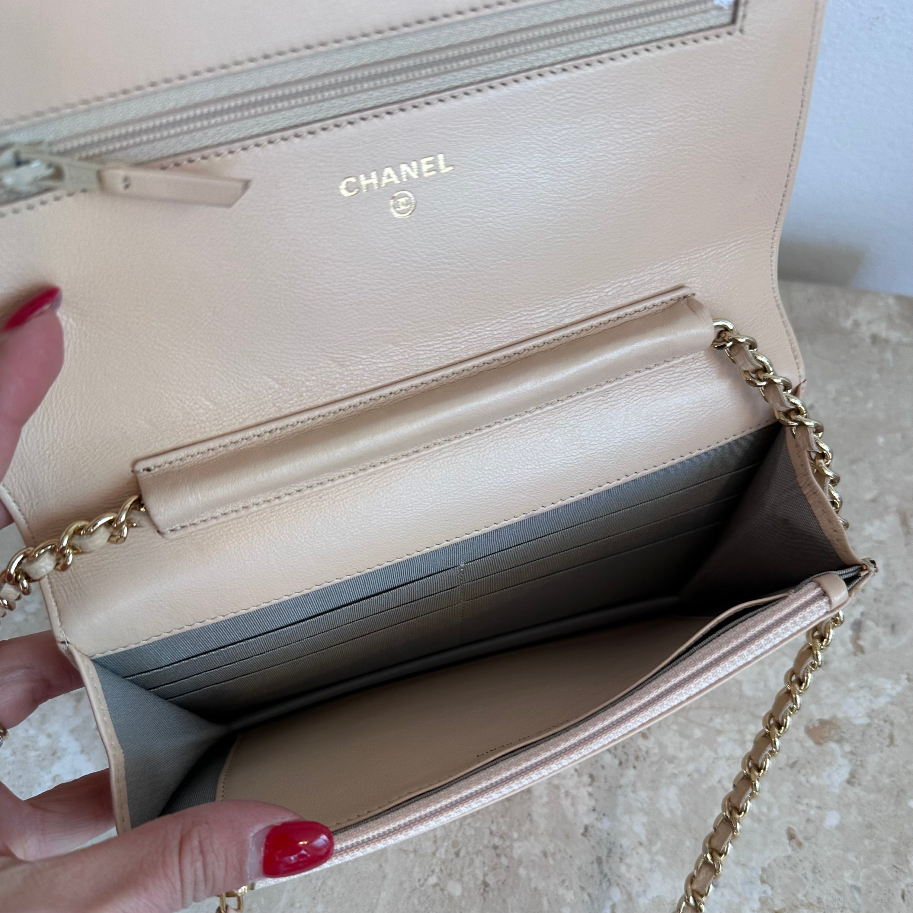 Pre-Owned CHANEL™ Beige Timeless Wallet on Chain