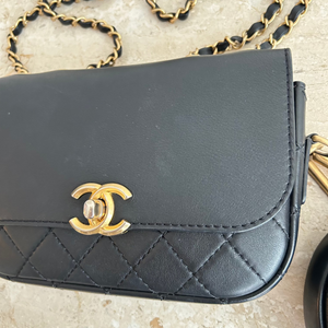 Pre-Owned CHANEL™ Quilted Multi Pouching Flap and Coin Purse