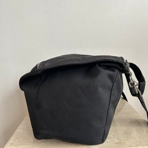 Pre-Owned GIVENCHY Black Nylon Pandora Messenger