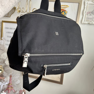 Pre-Owned GIVENCHY Black Nylon Pandora Messenger