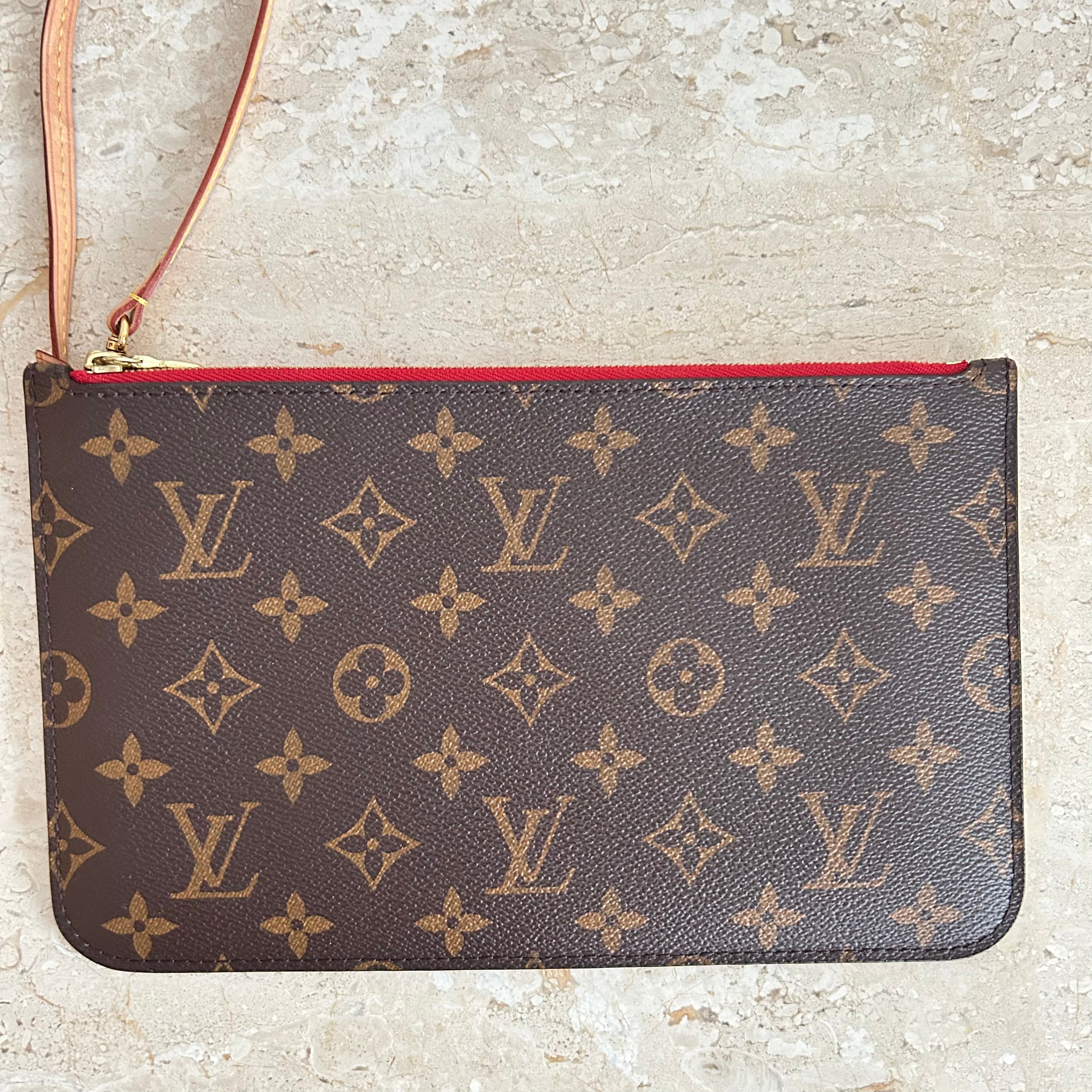 Pre-Owned LOUIS VUITTON Monogram Neverfull Wristlet