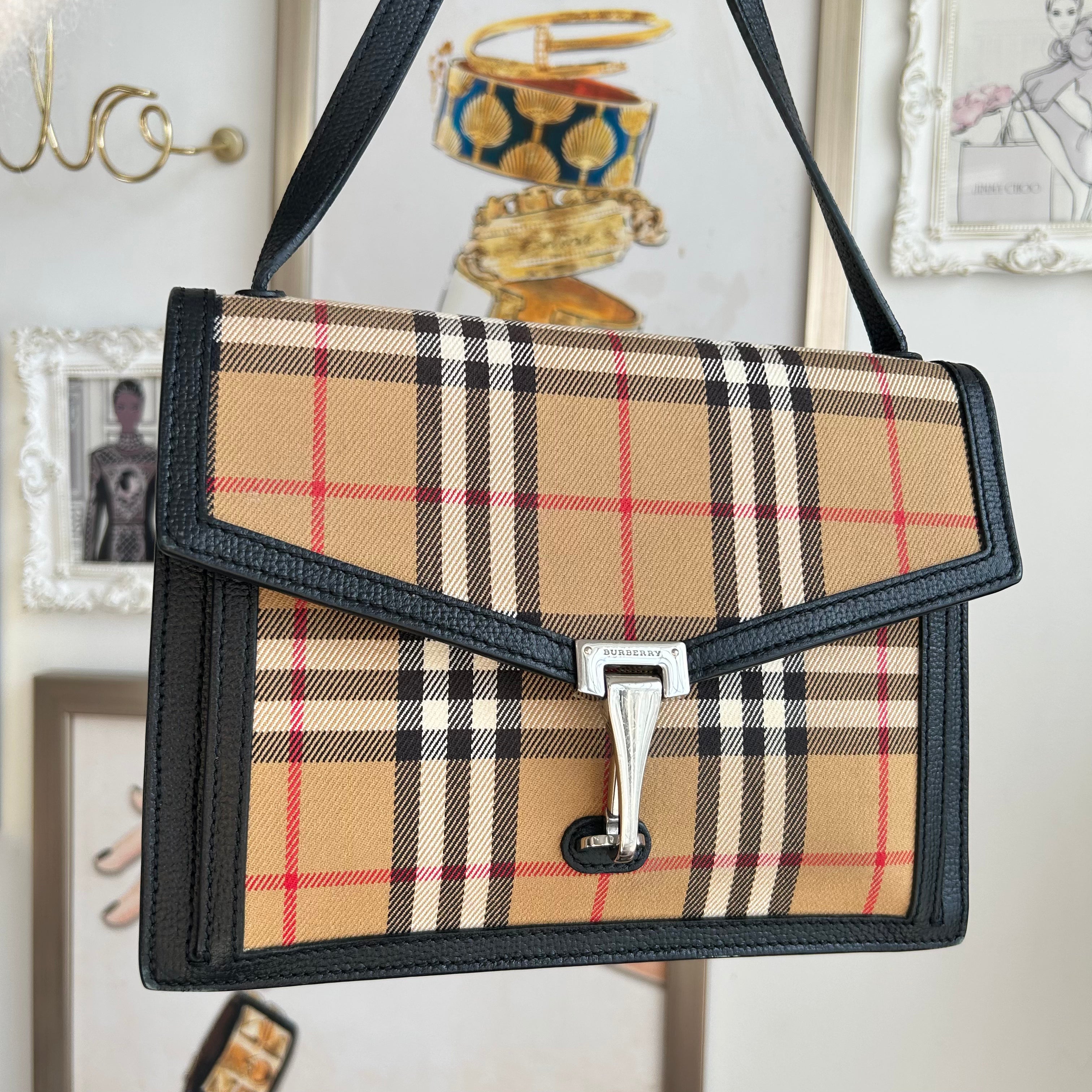 Pre-Owned BURBERRY Nova Check Macken Crossbody Bag