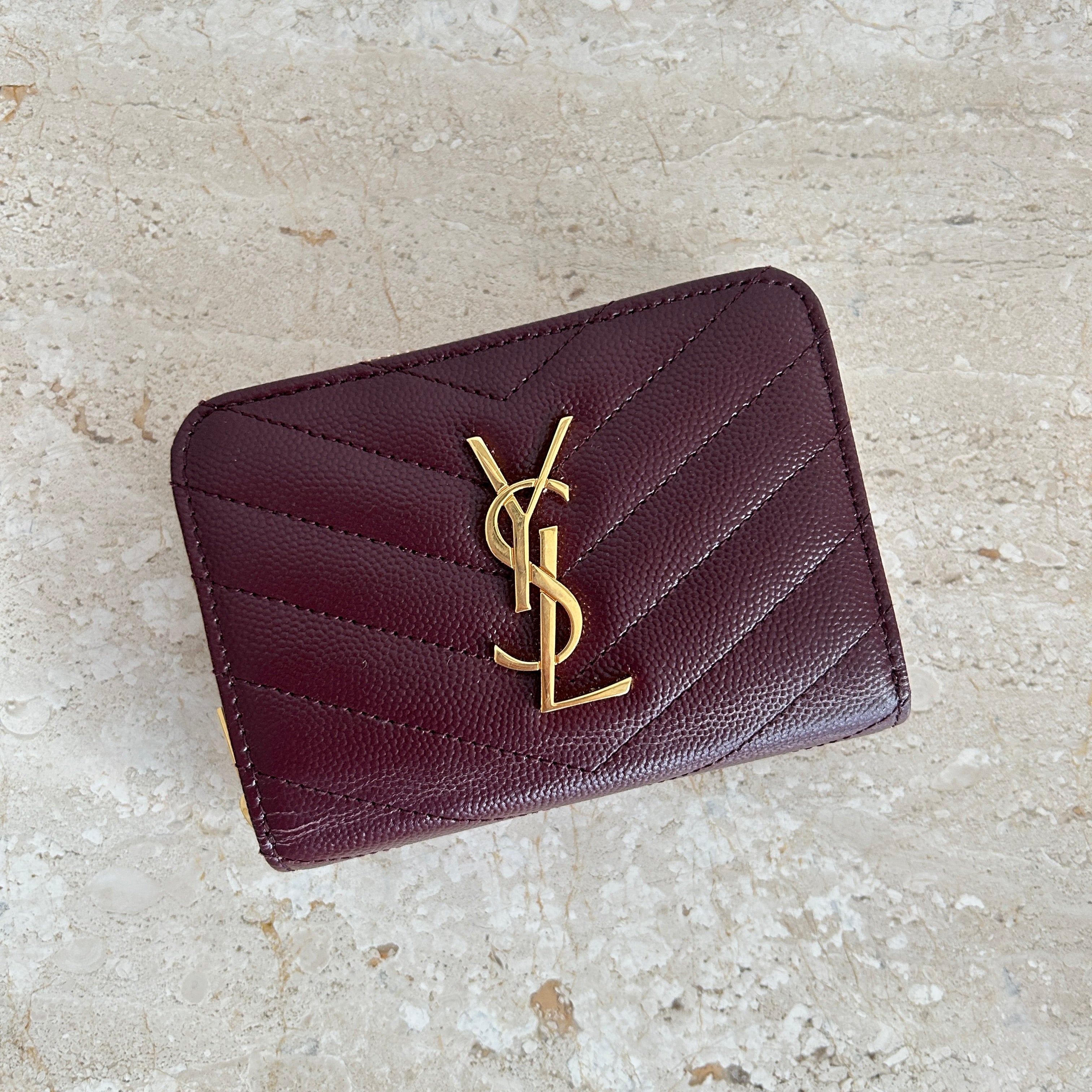 Pre-Owned SAINT LAURENT Cassandre Matelassé Compact Zip Around Wallet