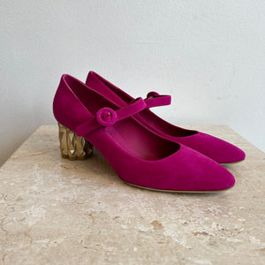 Pre-Owned SALVATORE FERRAGAMO Suede Mary Jane Pumps Size 6