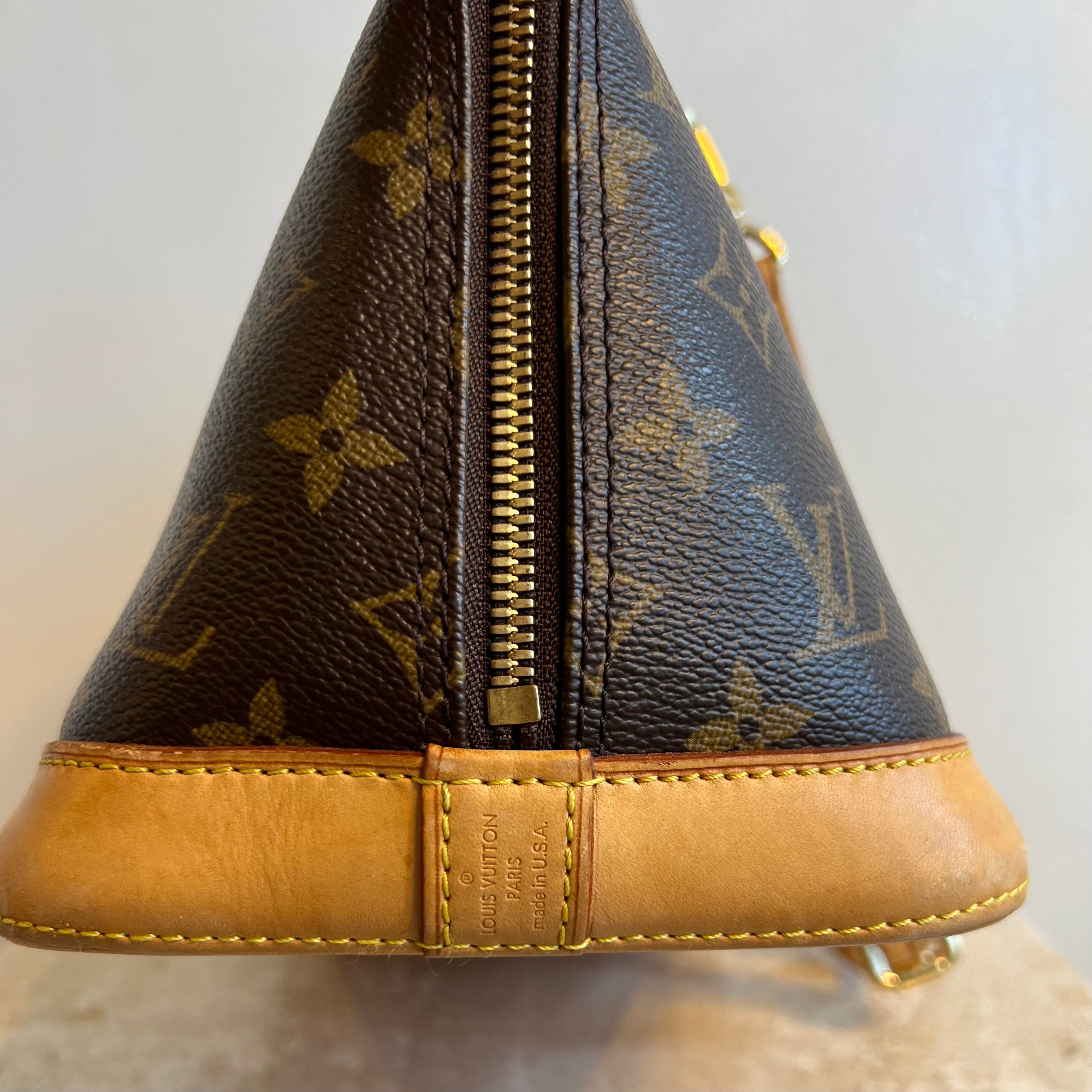 LOUIS VUITTON Alma PM Crossbody / Hand bag, LV monogram with Shoulder Strap  For Sale at 1stDibs