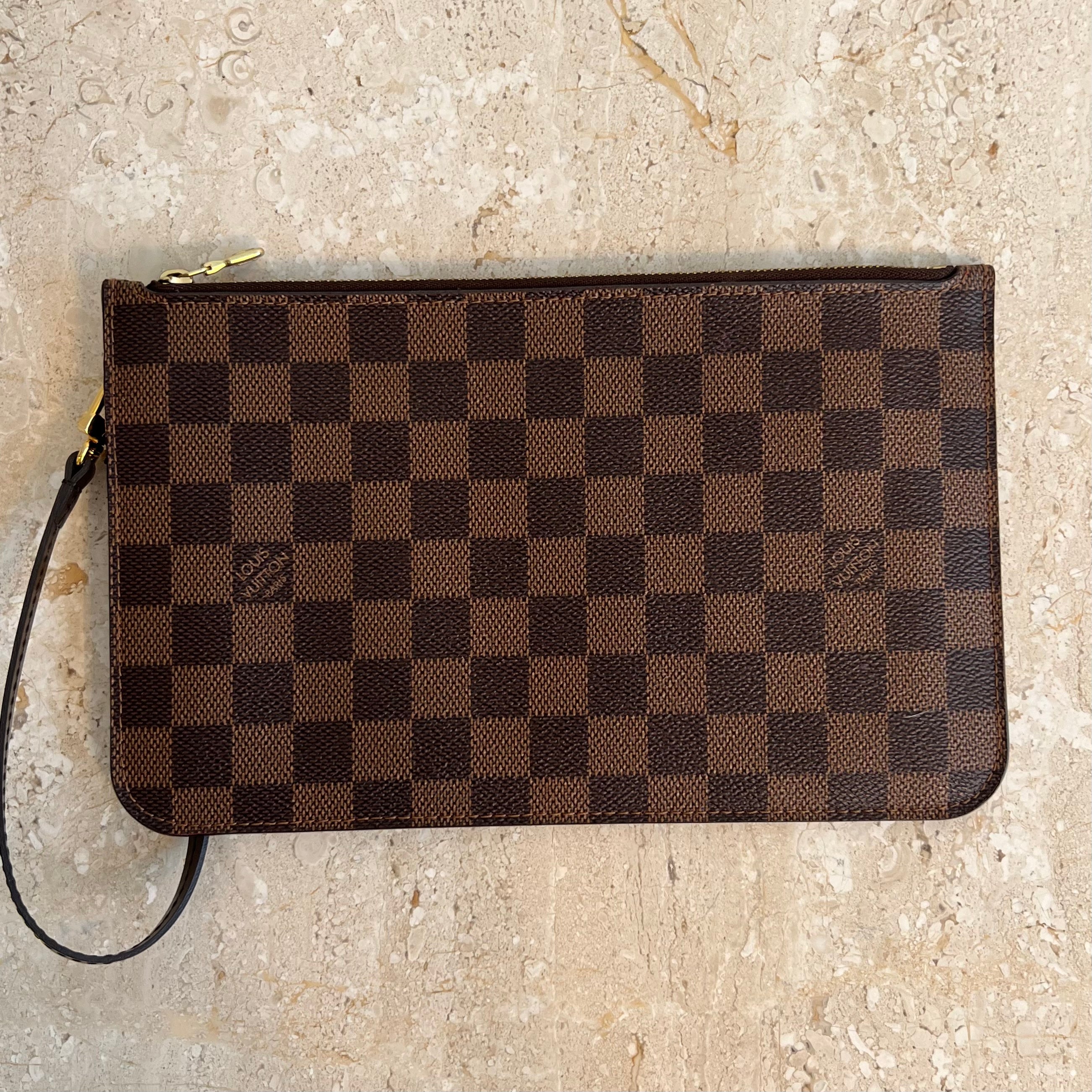 Louis Vuitton 2019 pre-owned Neverfull Pouch - Farfetch