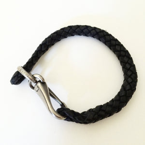 Buy Gucci Bracelets online  Men  84 products  FASHIOLAin